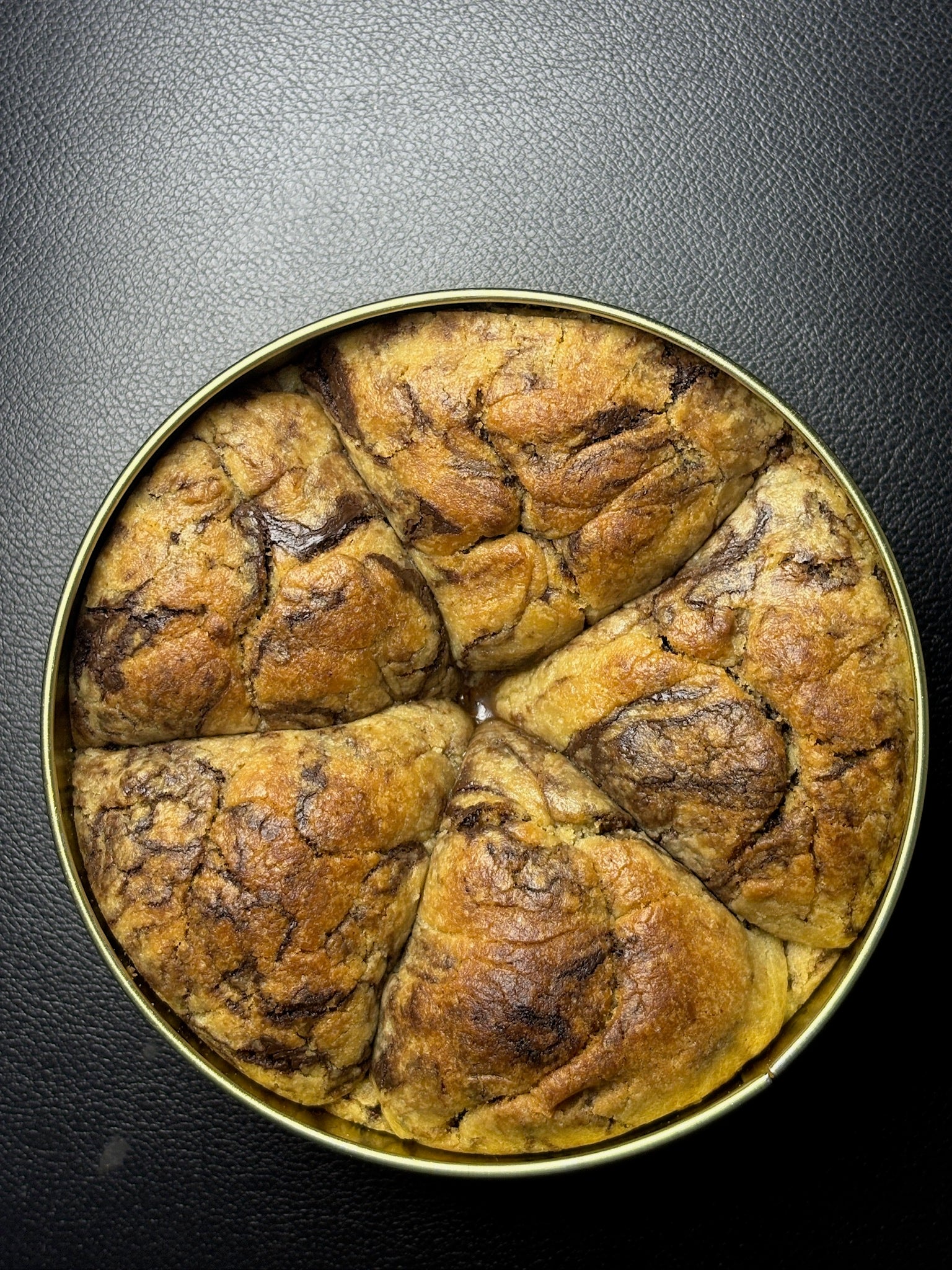 cookie tin